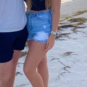 American Eagle Ripped Curvy Mom Shorts